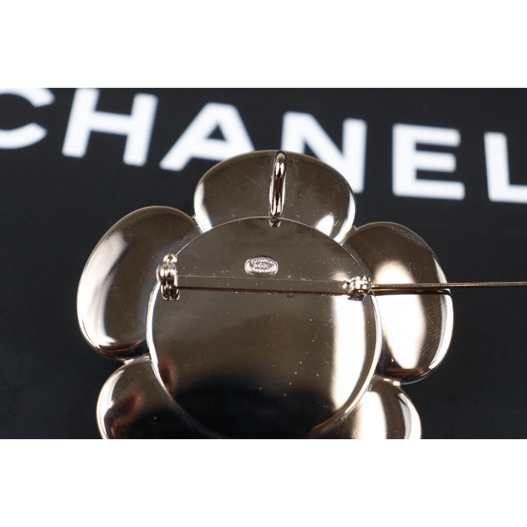 Very Good ( Rank A)| CHANEL Camellia Ceramic Brooch |Q24080804