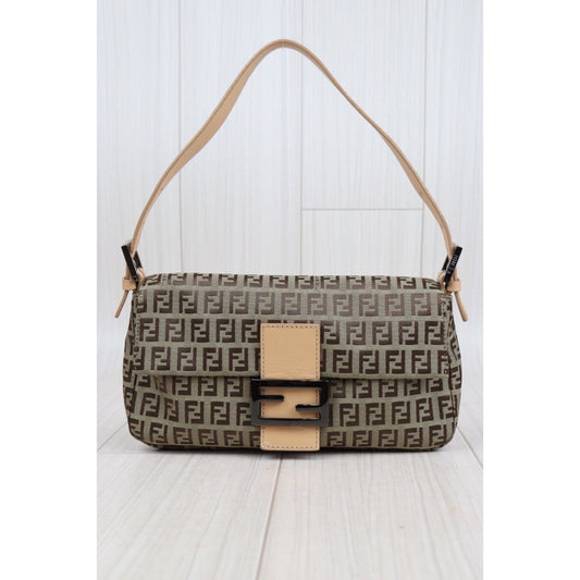 Rank A| FENDI Mamma Baguette Shoulder Bag |J24022729