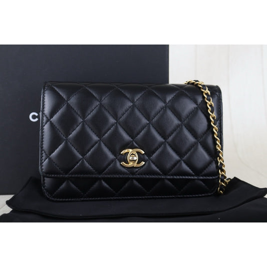 Include Entrupy Certificate of Authenticity|Very Good ( Rank A)|CHANEL Lamb Skin WOC Chain Bag Black IC Chips Model|S26090744