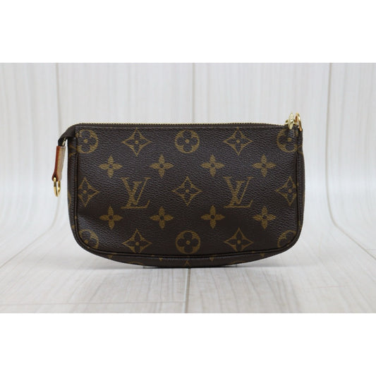 Very Good ( Rank A) | LV Monogram Pochette Accessoires MM|25121901