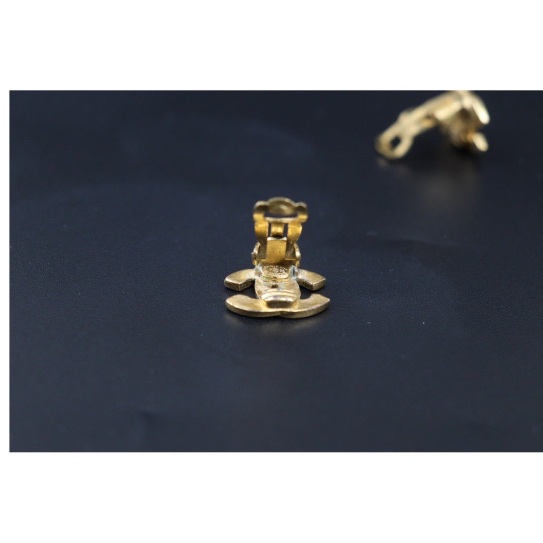 Wholesale|Rank AB |24041126