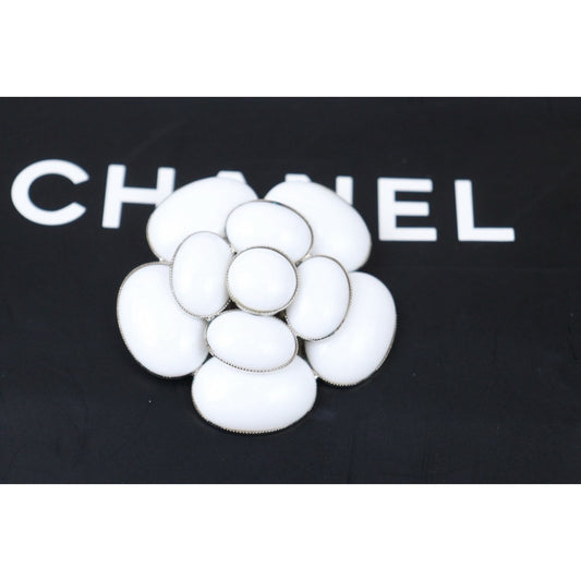 Very Good ( Rank A)| CHANEL Camellia Ceramic Brooch |Q24080804