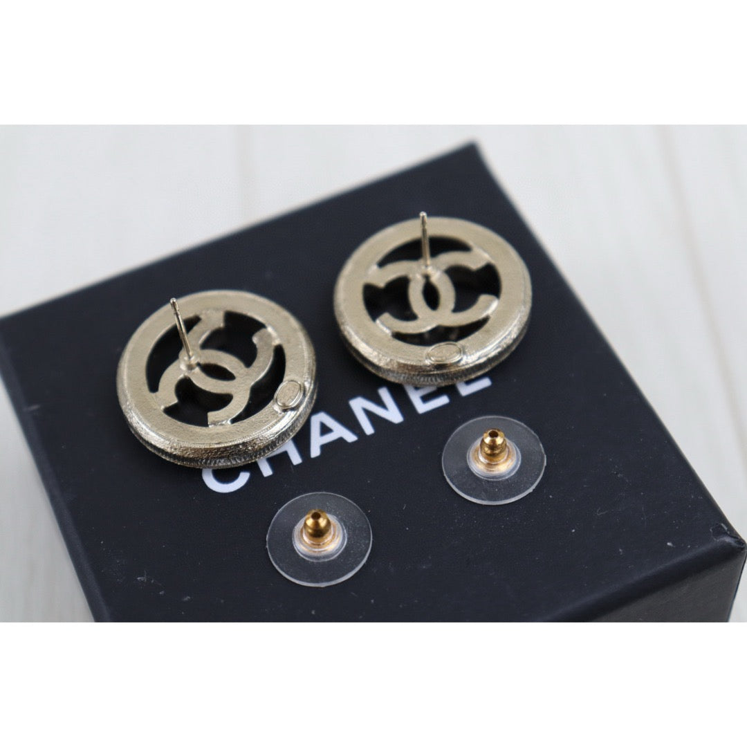 Very Good ( Rank A)|CHANEL COCO Mark Diamond Pearl Earrings |H25011106