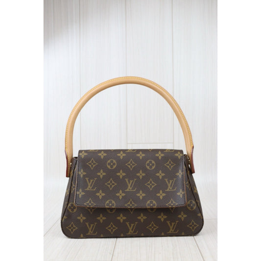 Rank A| LV Monogram Looping Mini Shoulder Bag |24081907