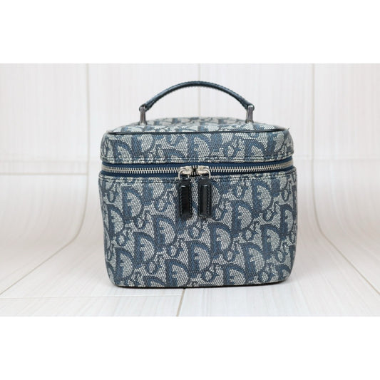 Wholesale|Good ( Rank AB)|S24101104