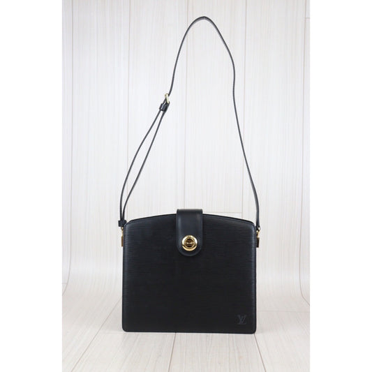 Rank A| LV Epi Shoulder Bag Black|23090901