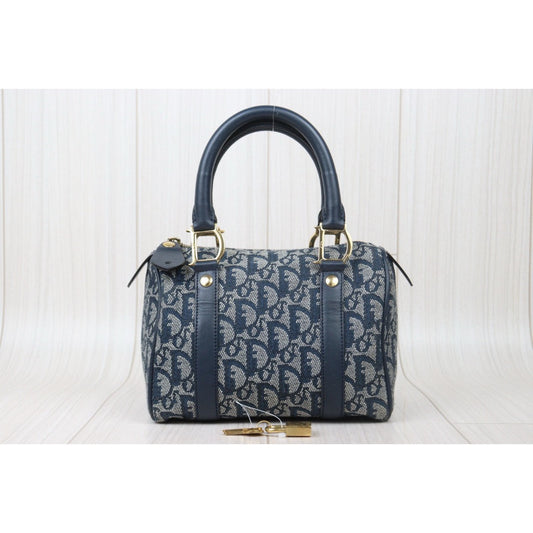 Very Good ( Rank A)| Dior Trotter Poston 20 Bag |V24110720