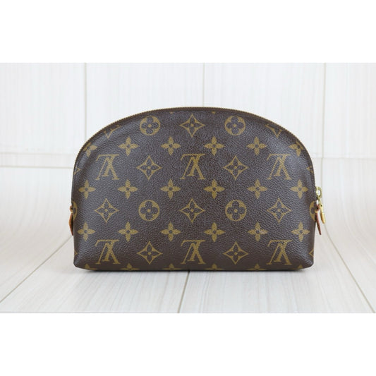 Good ( Rank AB)|LV Monogram GM Pochette Cosmetics|X24121202