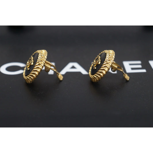Very Good ( Rank A) | CHANEL Coco Mark Viatage Gold Earrings Made In 1996Year |25102305