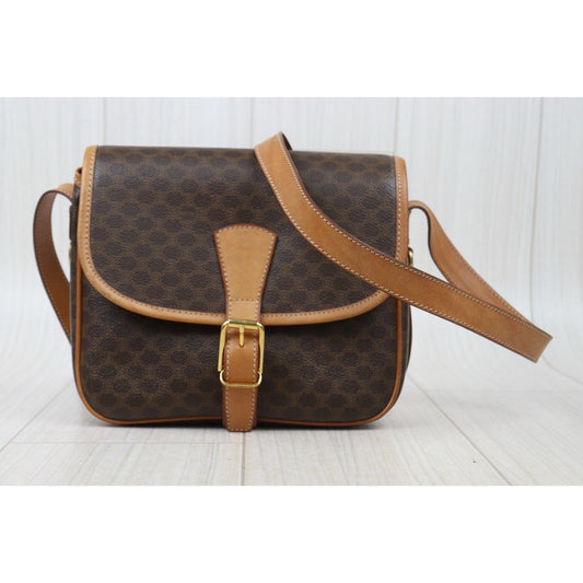 Very Good ( Rank A) | CELINE Macadam Shoulder Bag |24102206