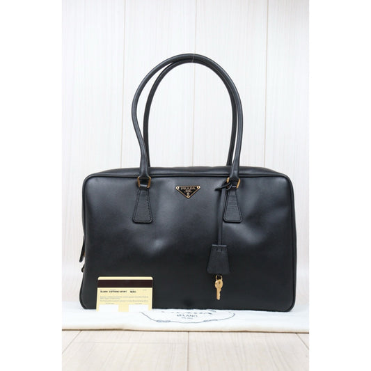 Good ( Rank AB)|Prada Leather Saffiano Briefcase Handbag Black|V25030621