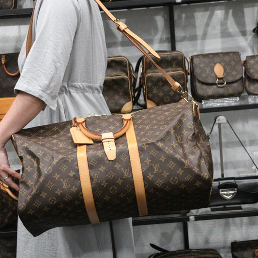 Rank AB | LV Monogram Keypol Bandrière 50 |24011225