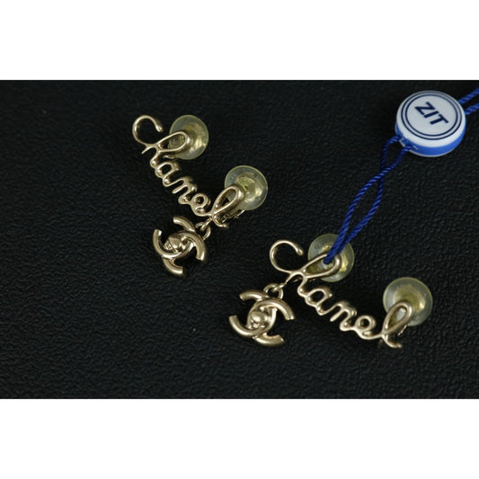 Very Good ( Rank A)|CHANEL Vintage Gold Plating Ear Caffs|W25081406