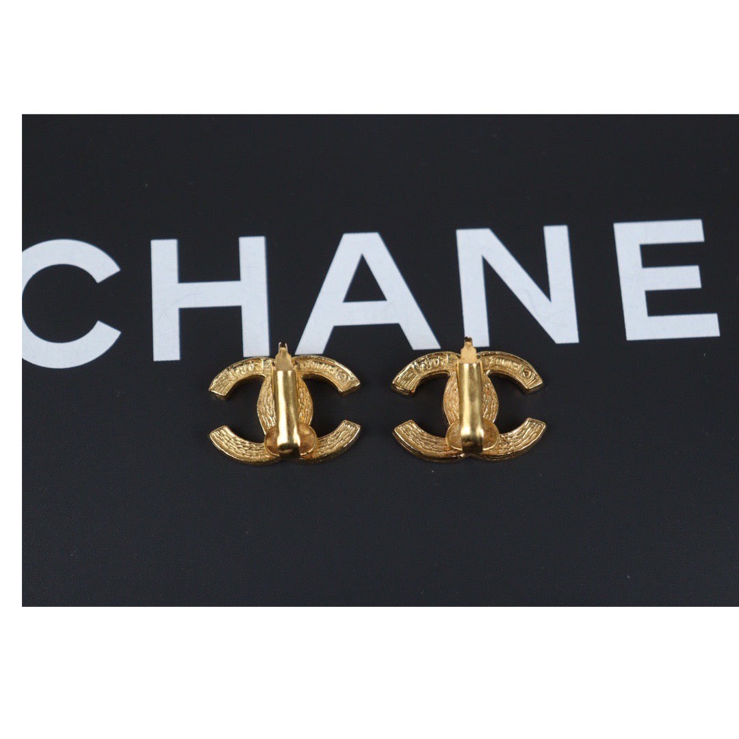 Rank A |CHANEL COCO Mark Diamond Vintage Earrings |24040419