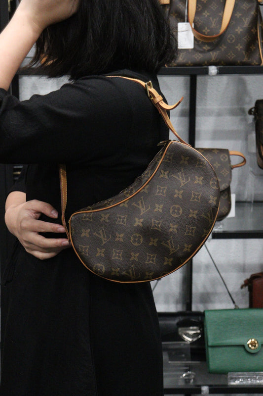 Rank AB|LV Monogram Pochette Croissant Shoulder Bag|23121910