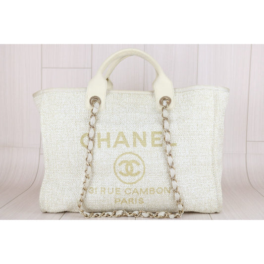 Good ( Rank AB)| CHANEL Canvas Tote Bag White Beige Large Made In 2018-2019 Year|B25011012
