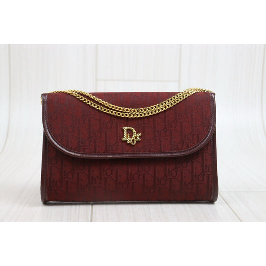 Include Entrupy Certificate of Authenticity|Very Good ( Rank A)|Dior Oblique Chain Bag Burgundy|26091402