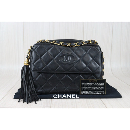 Good ( Rank AB)| CHANEL Matrasse Chain Camera Bag 23 Shoulder Bag Black Made in 1994-1996Year |P24083005