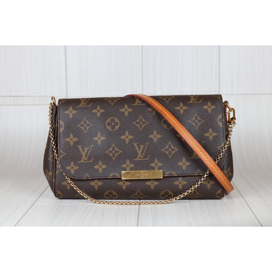 Good ( Rank AB) | LV Monogram Favorite MM Shoulder Bag|S24052304