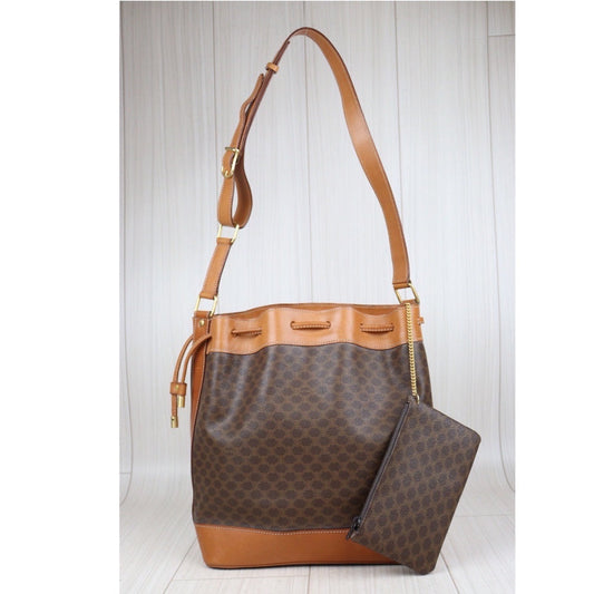 Wholesale|Rank AB|V23110224