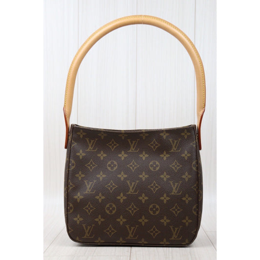Very Good ( Rank A) | LV Monogram Looping MM Shoulder Bag |24061319