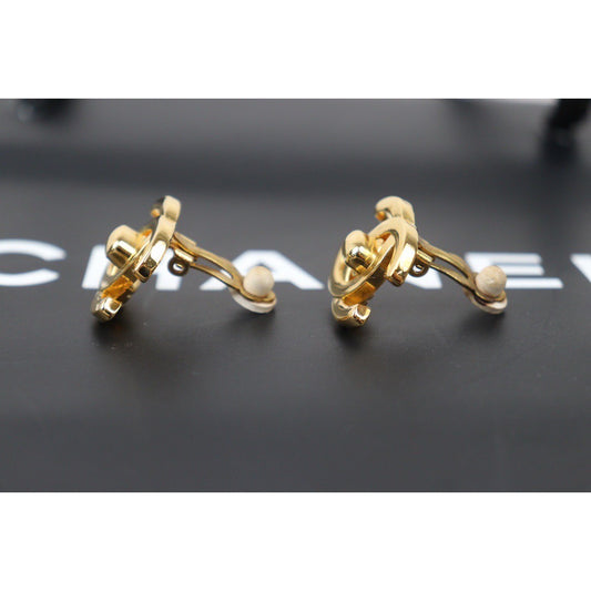 Rank A |CHANEL Vintage 18K Gold Plating Earrings Made In 1995Year |24070514