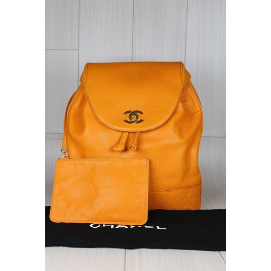 Good ( Rank AB)|CHANEL Caviar Skin Backpack Orange Made in 1996-1997 Year|S24060606
