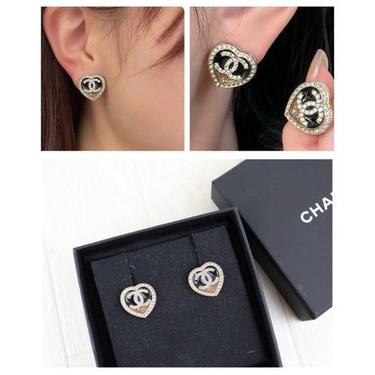 Very Good ( Rank A)| CHANEL Coco Mark Rhinestone Earrings|H25011305