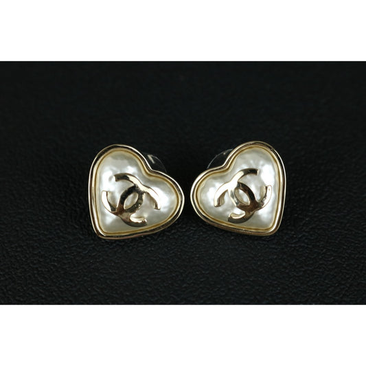 Excellent(Rank SA)| CHANEL Coco Mark Heart Pearl Gold Earrings |W25081405