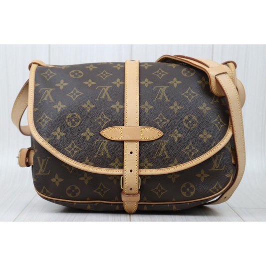 Good ( Rank AB)| LV Monogram Saumur 30 Shoulder Bag|24121923