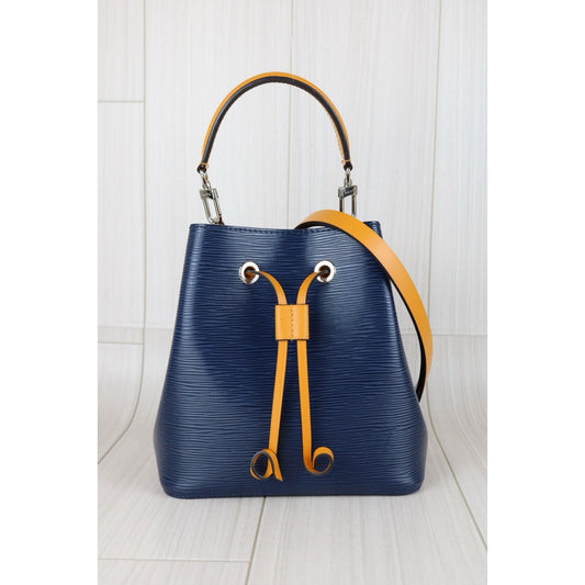 Very Good ( Rank A)| LV Epi Shoulder Bag Blue|B24111201