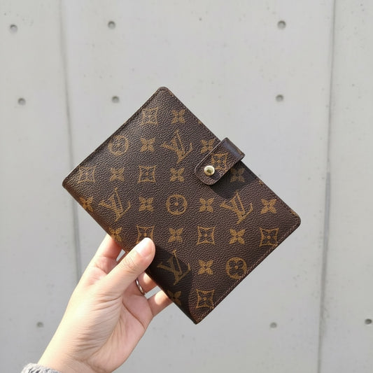 Include Entrupy Certificate of Authenticity|Very Good ( Rank A)| Louis Vuitton Monogram Agenda MM Notebook Cover |26042008