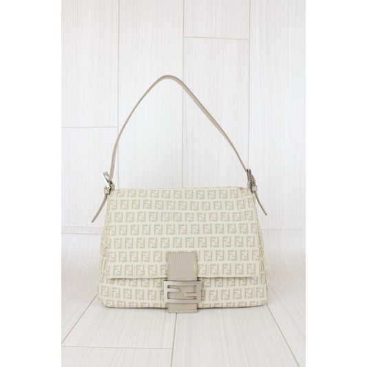Good ( Rank AB)| FENDI Mamma Baguette Shoulder Bag |W25030714