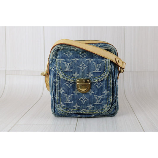 Good ( Rank AB) |LV Monogram Denim Blue Camera Bag Shoulder Bag|J24111201