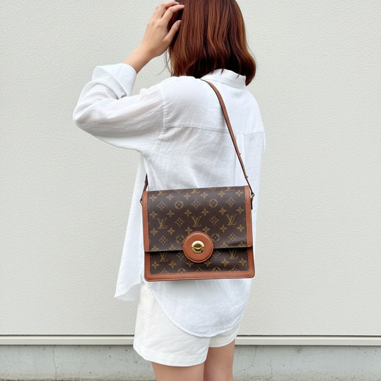Include Entrupy Certificate of Authenticity|Good ( Rank AB) |Louis Vuitton Monogram Vintage Raspail Shoulder Bag|26061801