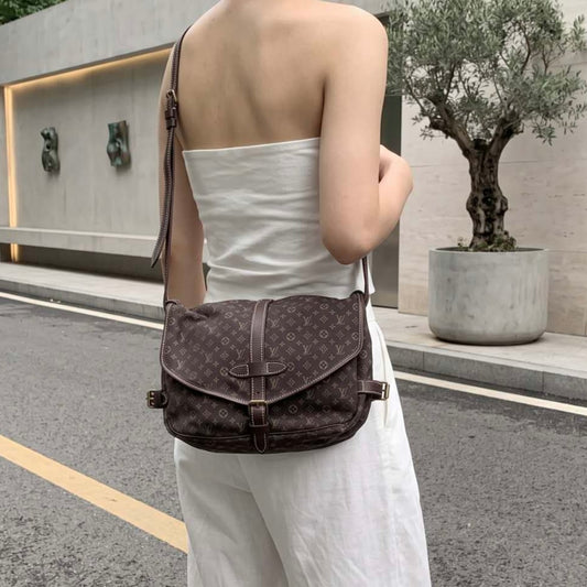 Include Entrupy Certificate of Authenticity|Good ( Rank AB)|Louis Vuitton Monogram Denim Saumur 30 ShoulderBag|26092202