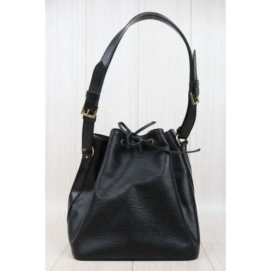 Very Good ( Rank A)| LV Epi Noe Shoulder Bag Black|25020616