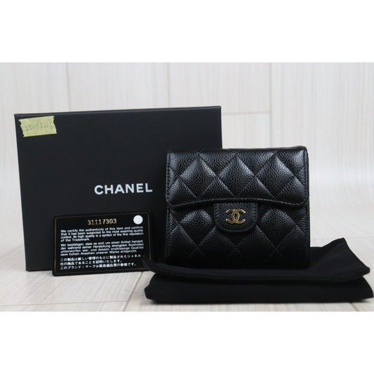 Very Good ( Rank A)|Chanel Caviar Skin Black Wallet Made In 2021-2022 Year |25093006