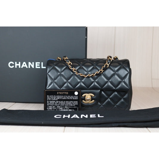 Very Good ( Rank A)| CHANEL Matrasse Lamb Skin Single Flap Bag Made in 2019Year|S24071101