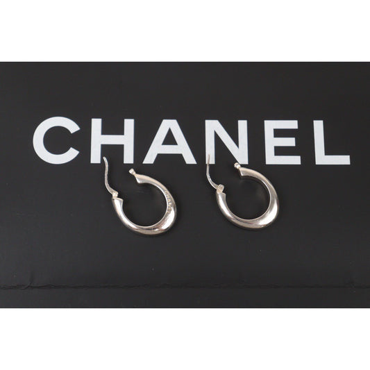 Rank A |CHANEL Vintage Silver Plating Earrings |Q24053024