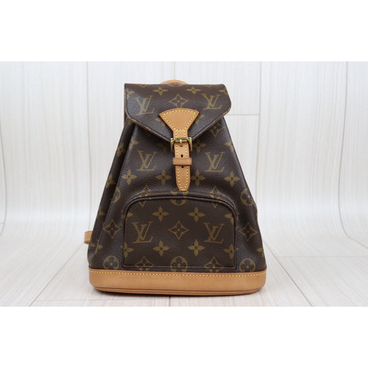 Rank A| LV Monogram Montsouris PM Backpack|24020104