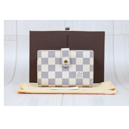 Rank AB| LV Damier Azur Wallet |S24041102
