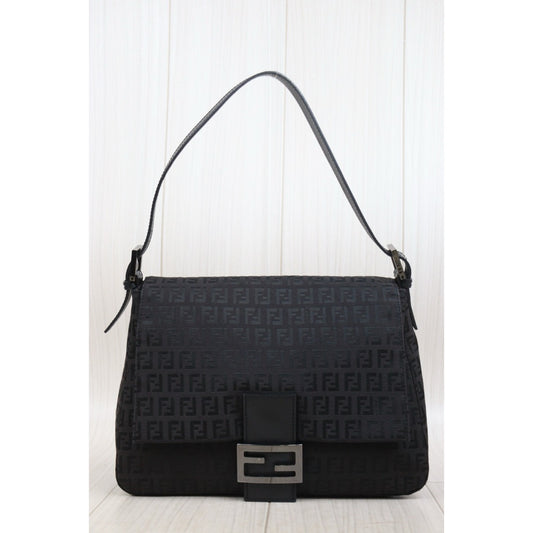 Good ( Rank AB)| FENDI Zucca Mamma Baguette Shoulder Bag Black |25102306
