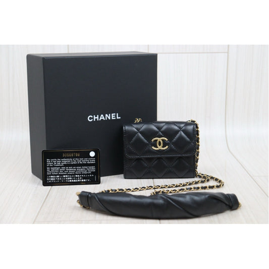 Very Good ( Rank A)| CHANEL Matelasse Chain Lamb Skin Coco Mark Card Holder Black Made In 2020-2021Year |P25080608