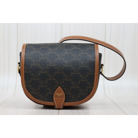 Good ( Rank AB)| CELINE Macadam Triomphe Cross Body Shoulder Bag Current Model|S25022610