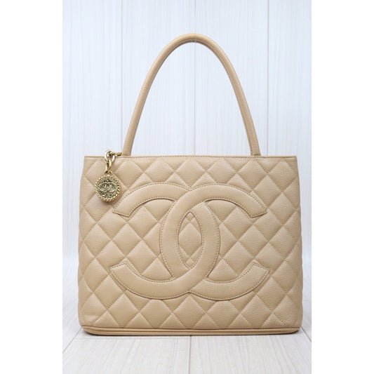 Rank A| CHANEL Caviar Skin Leather Calf Leather Tote Bag Made In 2002~2003Year|24060309