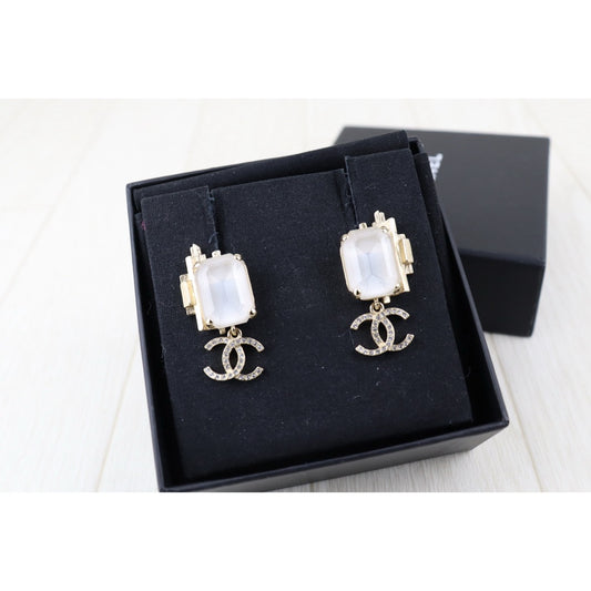 Very Good ( Rank A)|CHANEL COCO Mark Sugar cube Rhinestone Earrings |H25011306