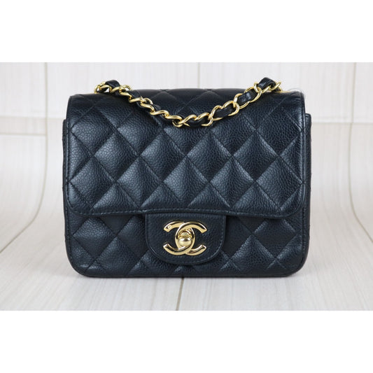 Include Entrupy Certificate of Authenticity|Good ( Rank AB)| CHANEL Mini Matrasse Caviar Skin 17 Flap 24k gold plated Shoulder Bag Made in 2006-2008 Year|S26031512
