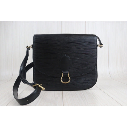 Rank A |LV Epi Saint-Cloud GM Shoulder Bag|23081502