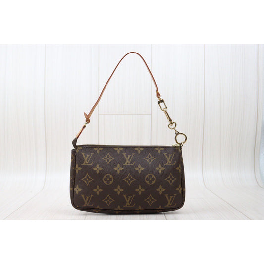 First pay 1/3 Rank A | LV Monogram Pochette Accessoires Vintage Model|24060316
